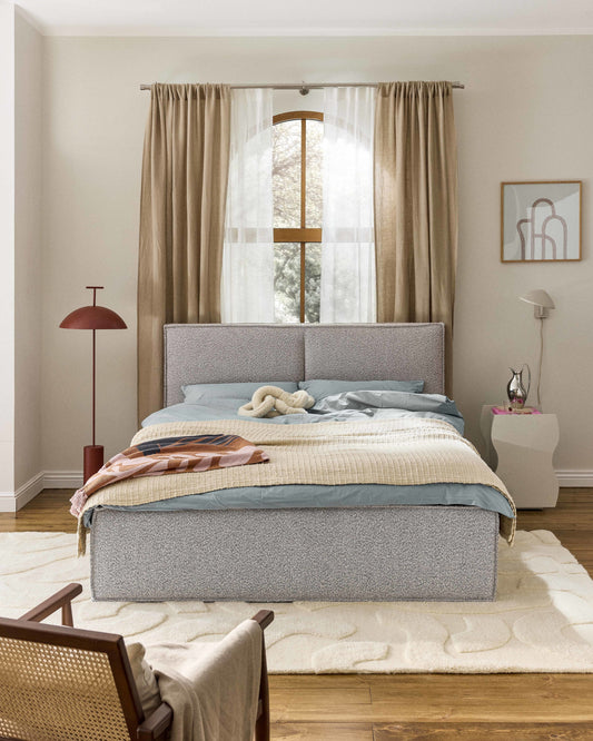 Simpales Dream Bed, Upholstered in Bouclé