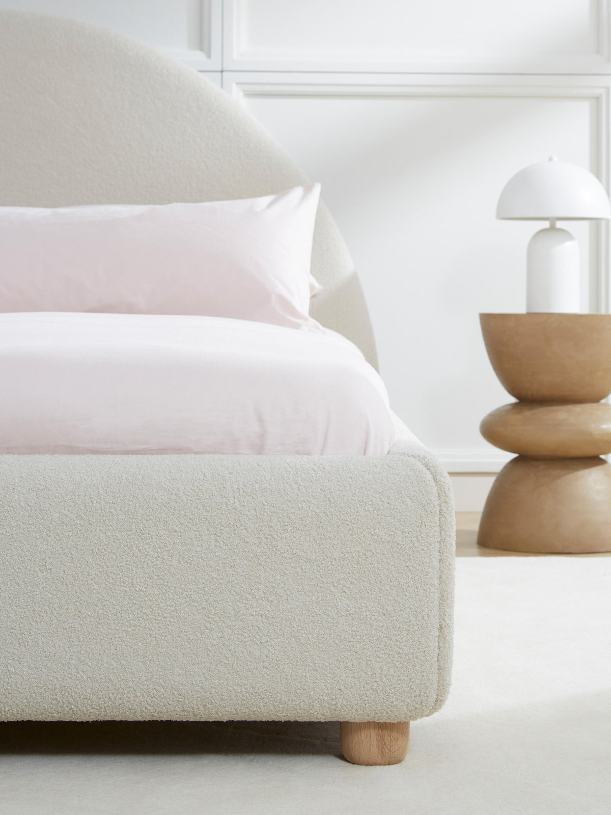 Simpales Ebba Bed, Upholstered in Teddy