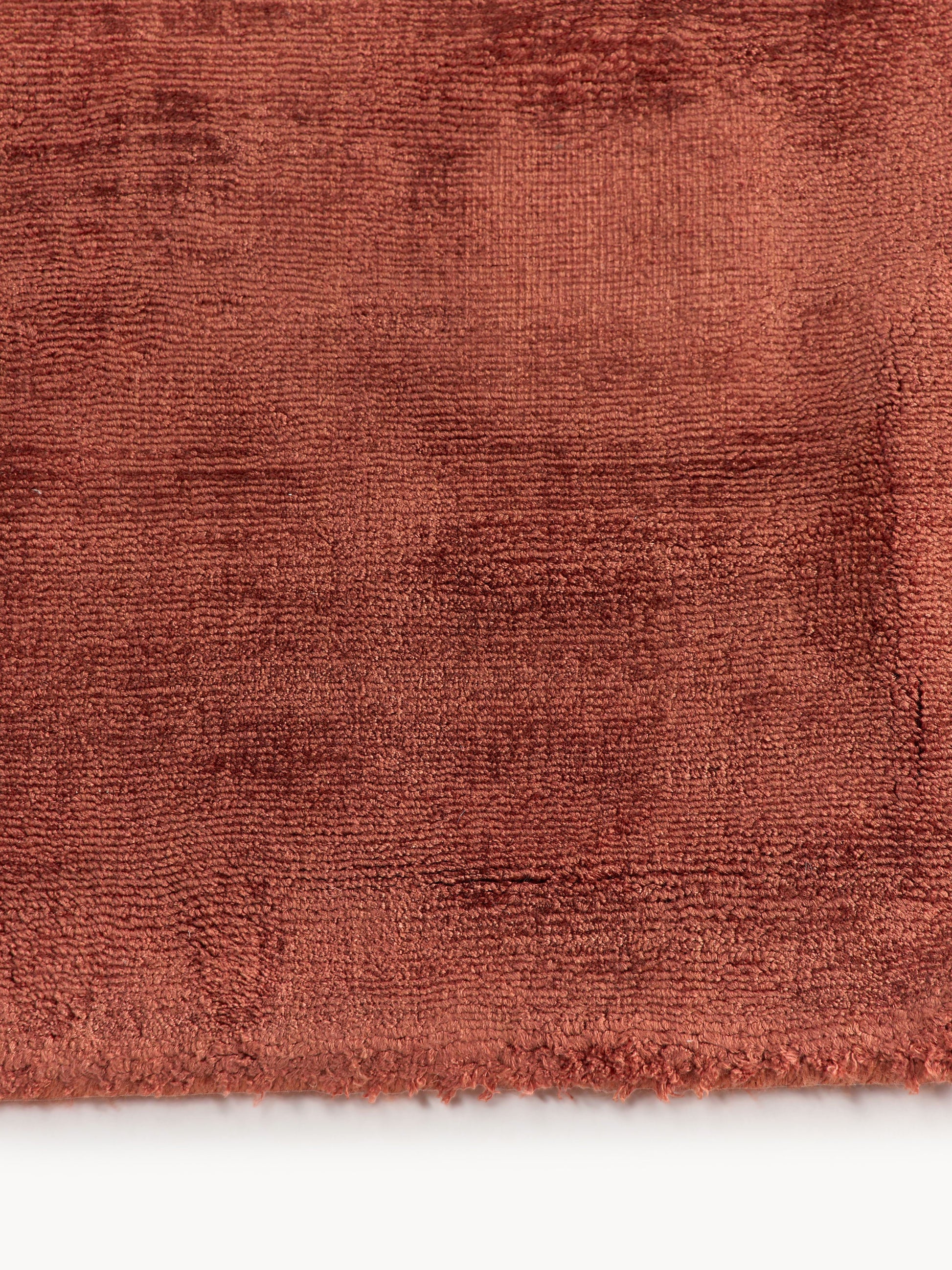 Simpales Jane Rug in Hand-Woven Viscose